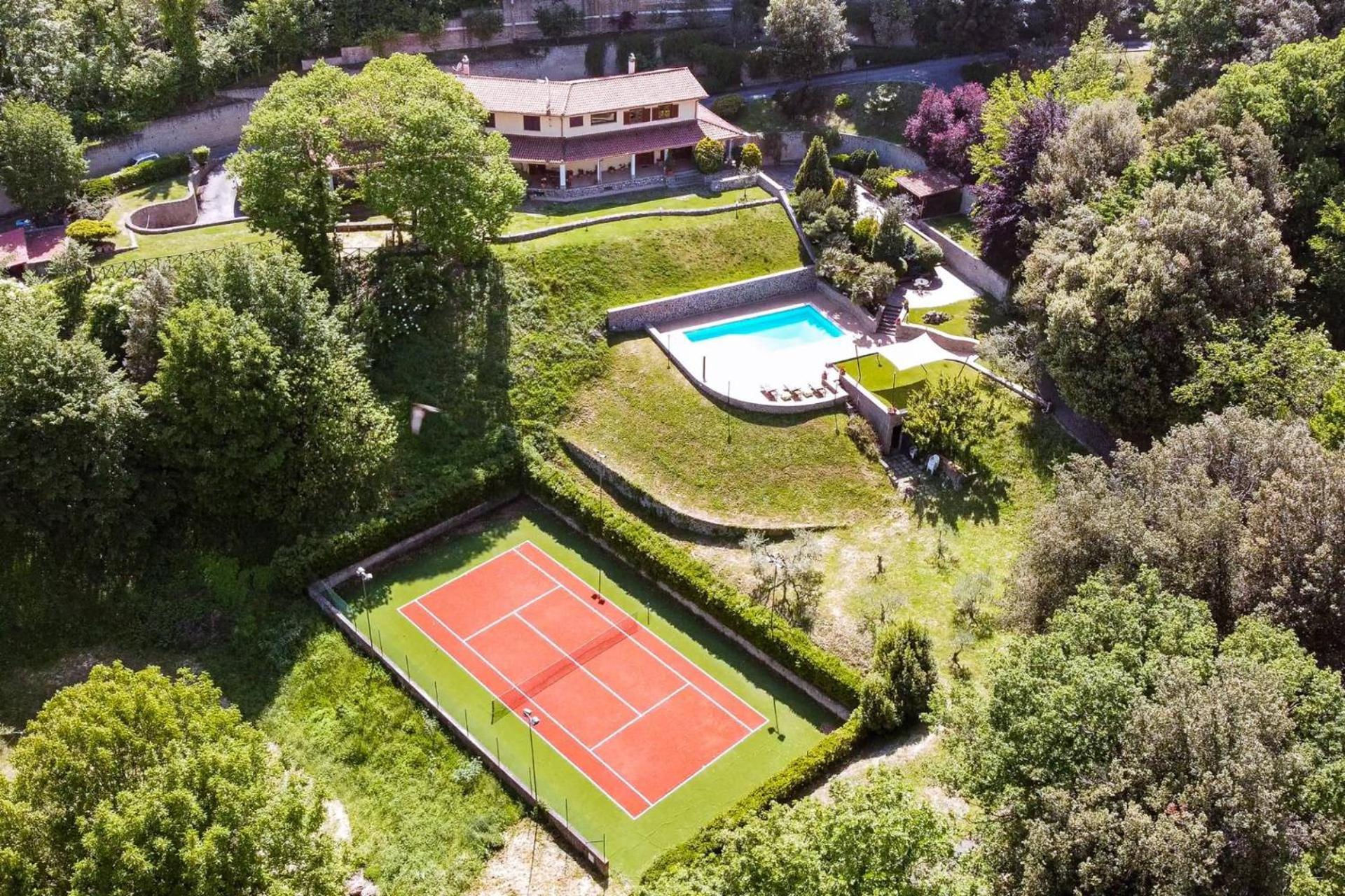 Villa Carolina - Piscina E Parco Panoramico Campagnano Di Roma Bagian luar foto